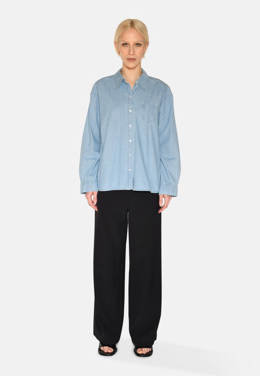 Freja™ | Fern denimskjorta | Ljusblå