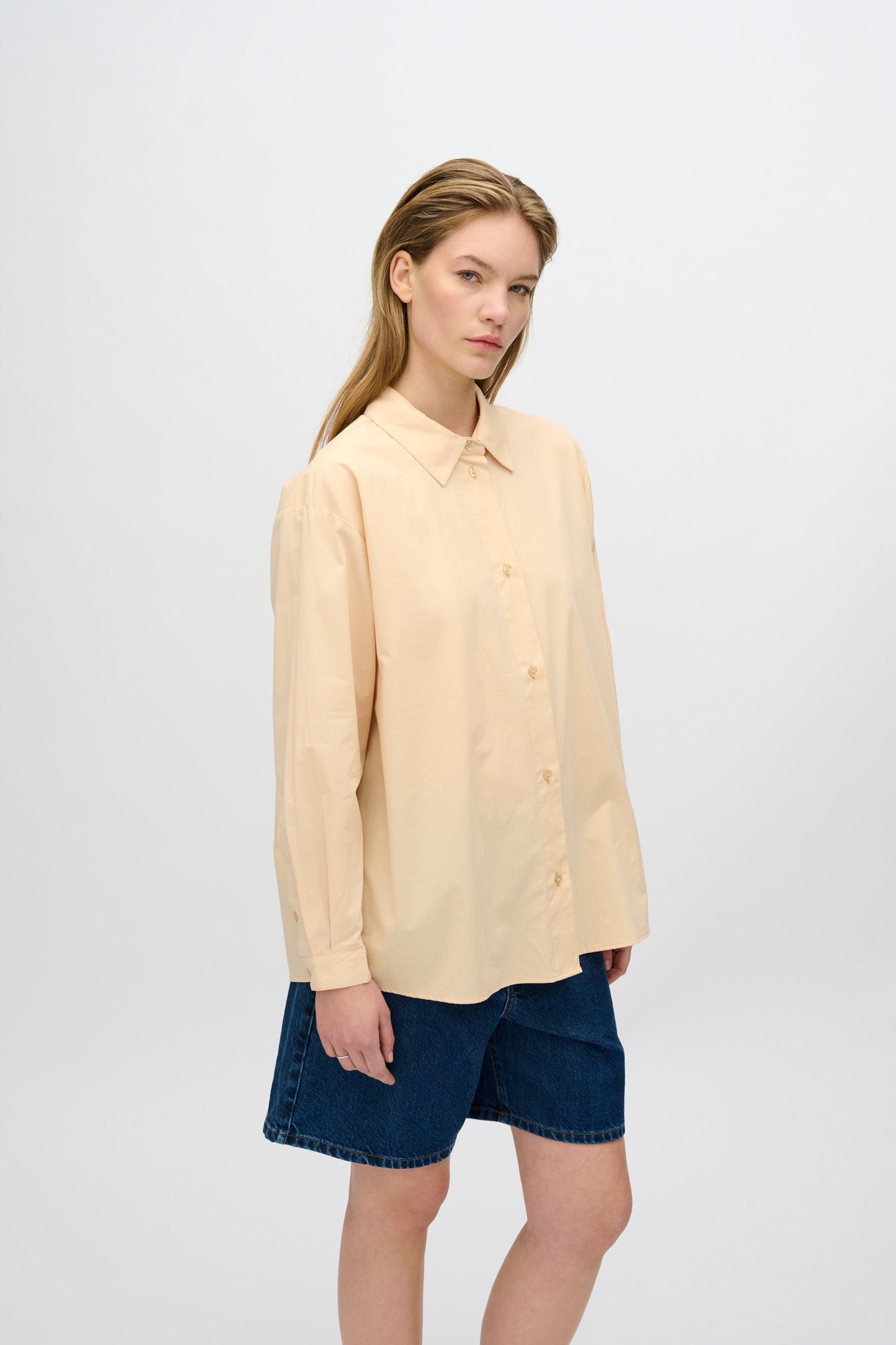 Freja™ | Harper långärmad skjorta | Creme de Peche