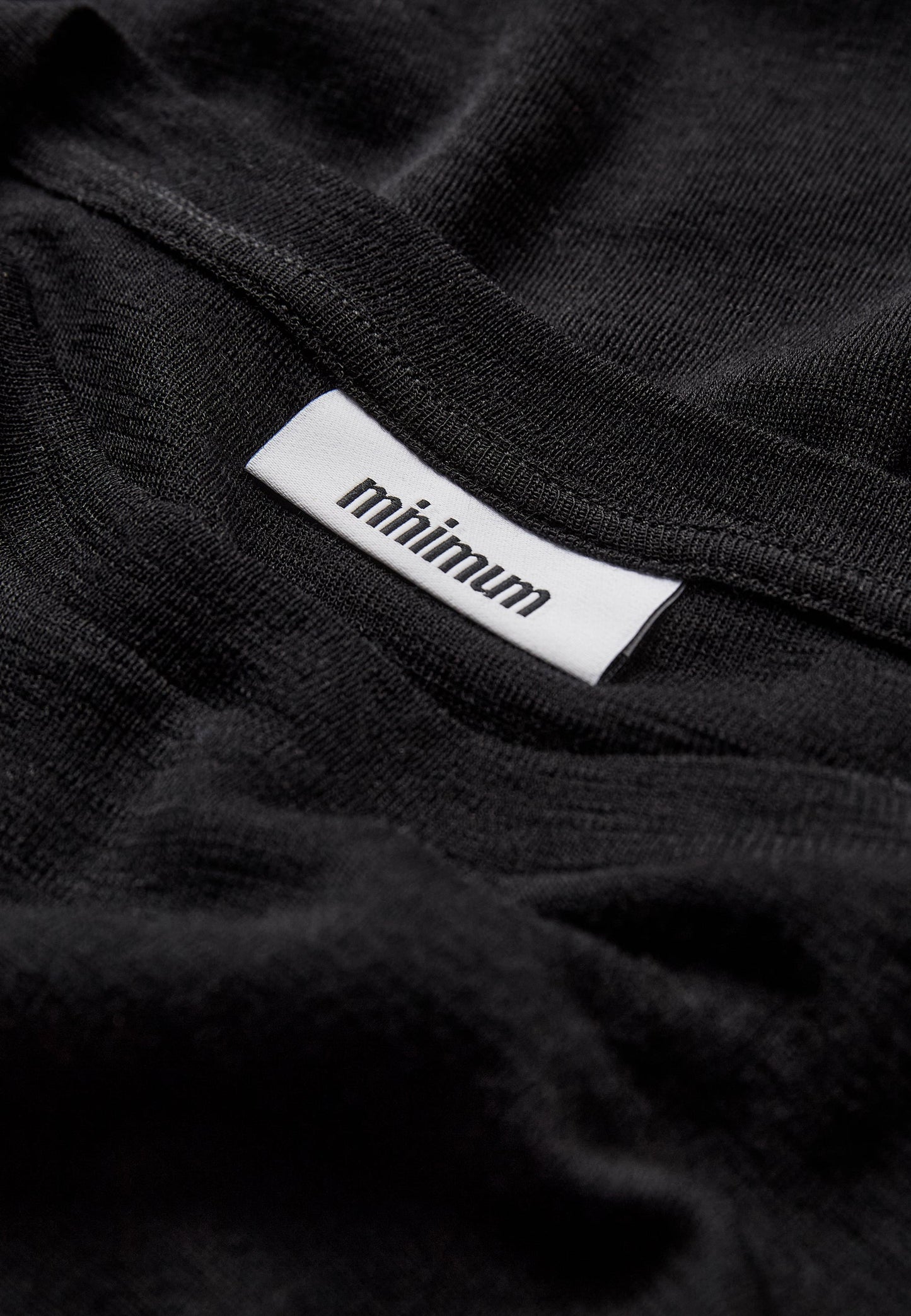 Freja™ | Natashas långärmad T-shirt | Svart