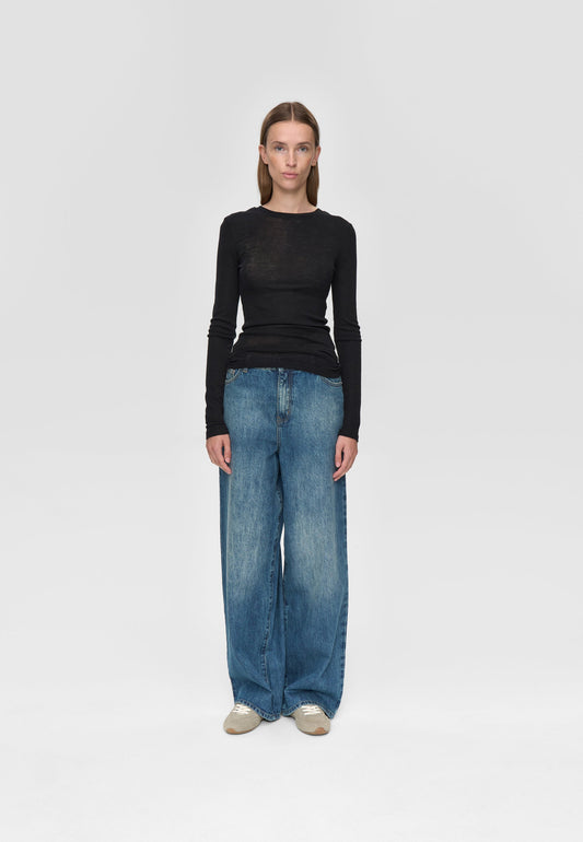 Freja™ | Natashas långärmad T-shirt | Svart