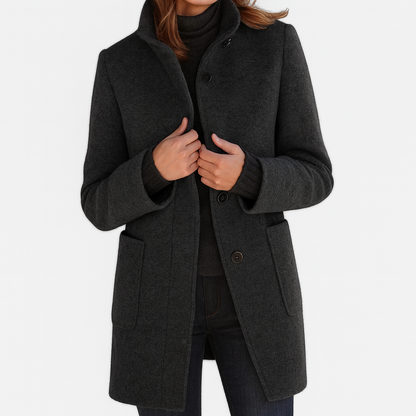 Elina™ – Elegant Damkappa i Ullmix med Hög Krage